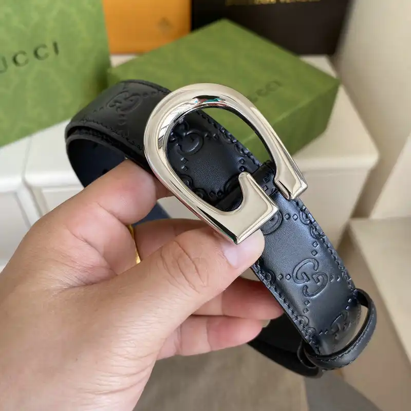 G*u*i belts 2111xa0024