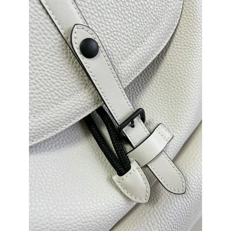 LV Bags 2111YA0033