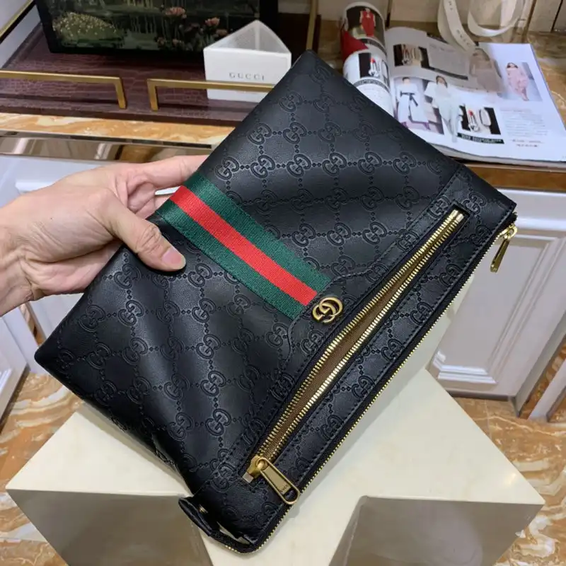G*u*i bags 2111yz0004