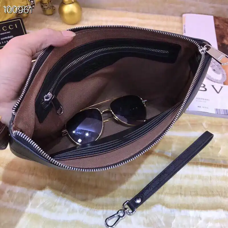 G*u*i bags 2111yz0007