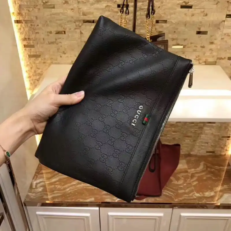 G*u*i bags 2111yz0008