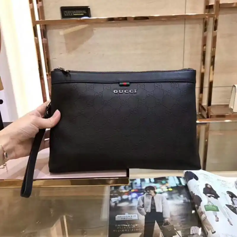 G*u*i bags 2111yz0008
