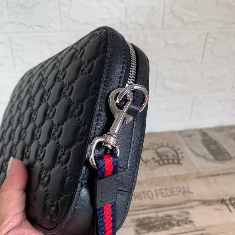 G*u*i bags 2111yz0048