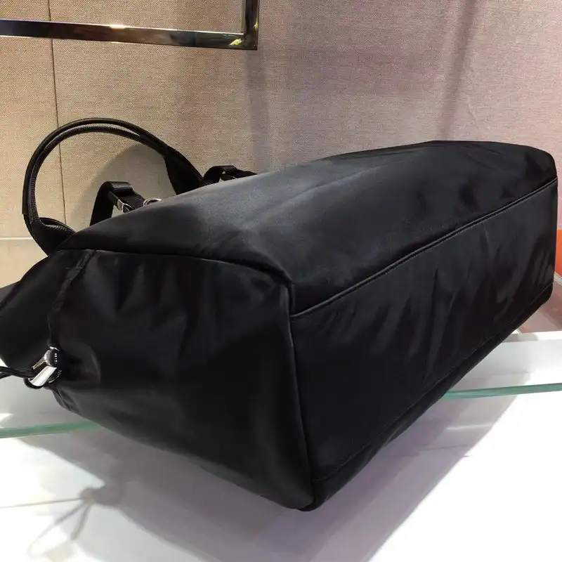 Prada Bags 2111YZ0066