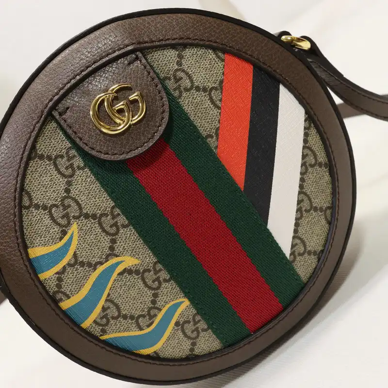 G*u*i bag 2112dj0045