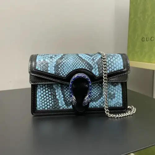G*u*i bags 2112dj0075