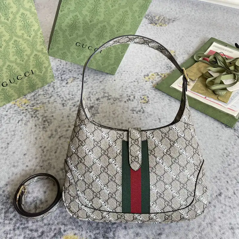 G*u*i bags 2112dj0104