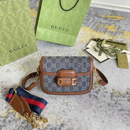 G*u*i bags 2112dj0109