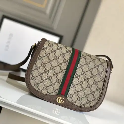 G*u*i bag 2112ht0012