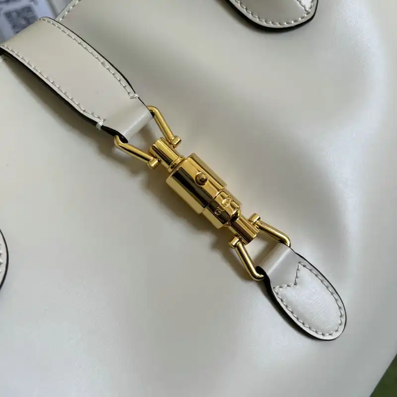 G*u*i bag 2112ya0048
