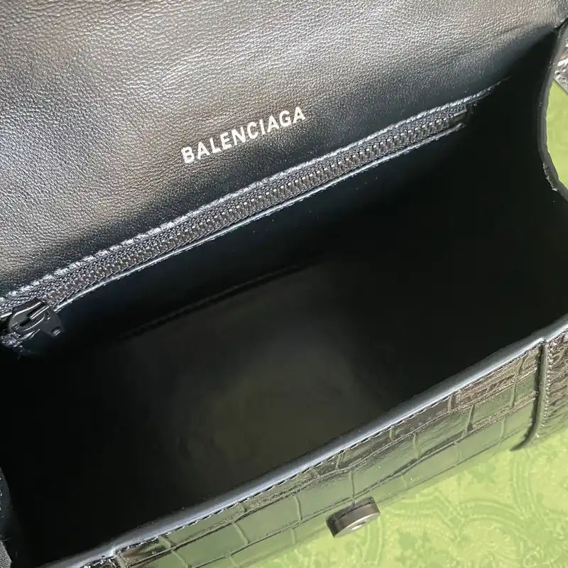 G*u*i bag 2112ya0069