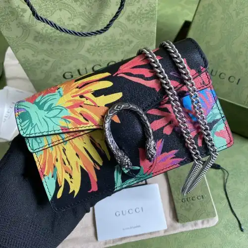 G*u*i bag 2112ya0084