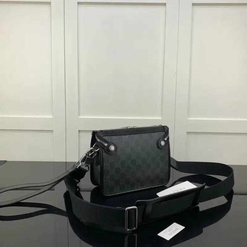 G*u*i bag 2112ya0094