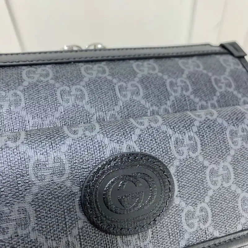 G*u*i bag 2112ya0094