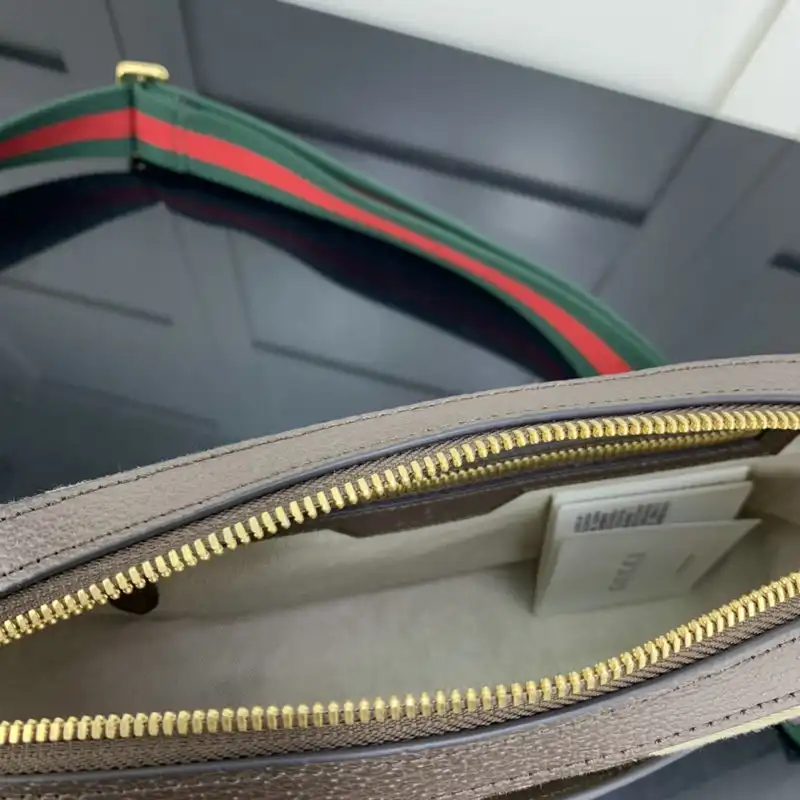 G*u*i bag 2112ya0097