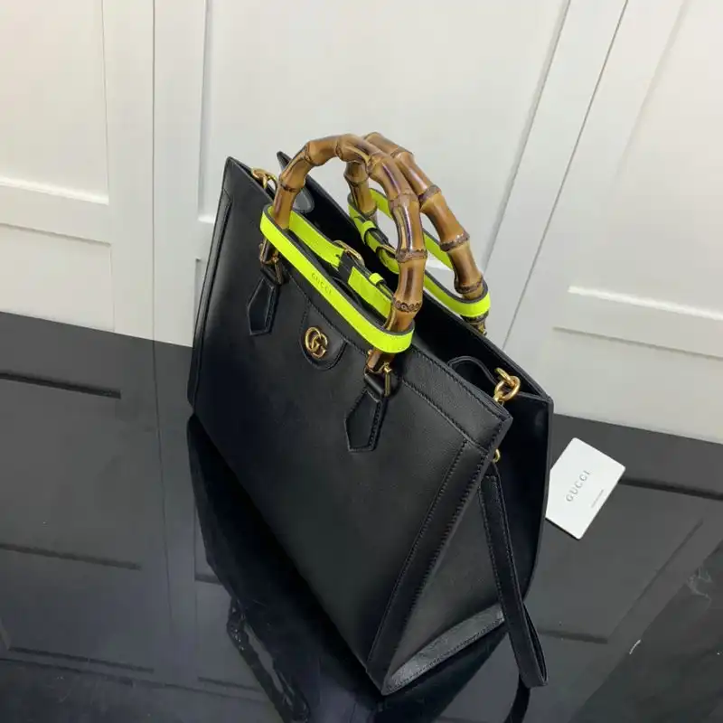 G*u*i bag 2112ya0102