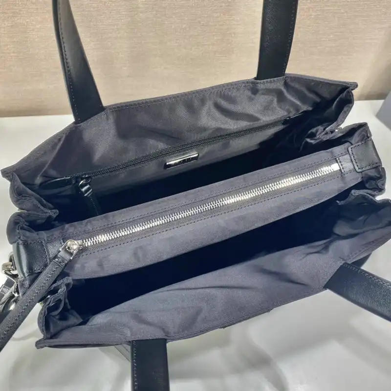 Prada Bag 2112YZ0093