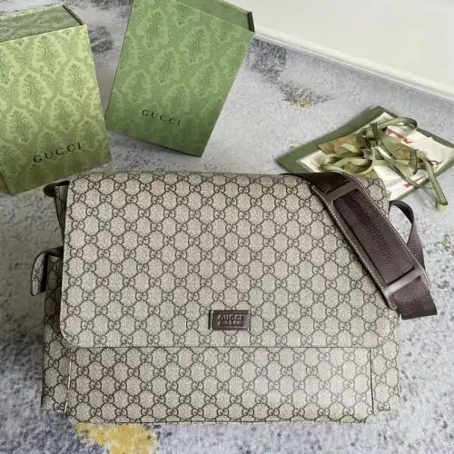 G*u*i bag 2201dj0015