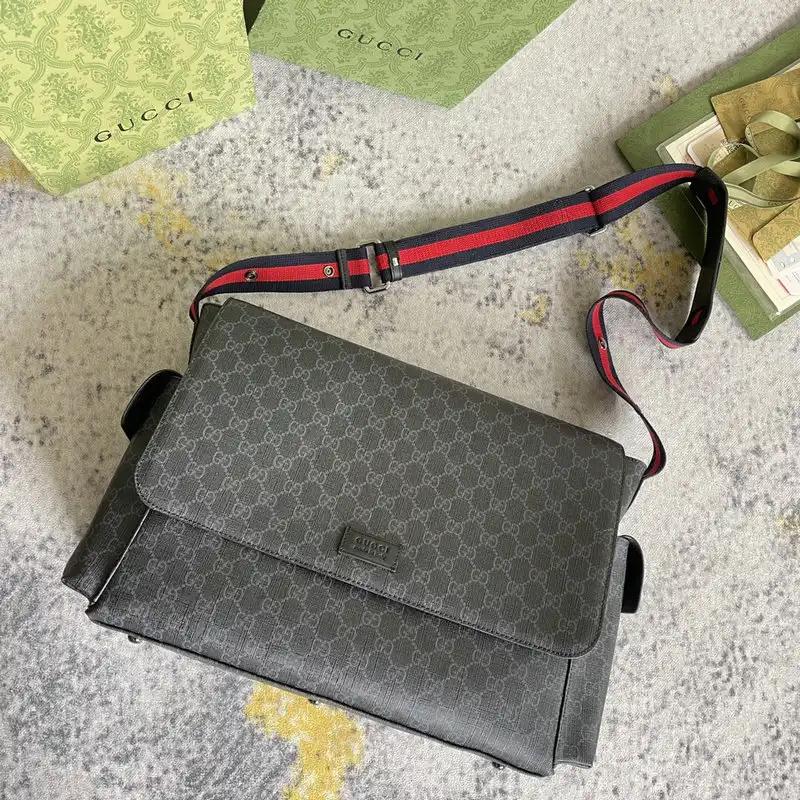 G*u*i bag 2201dj0016