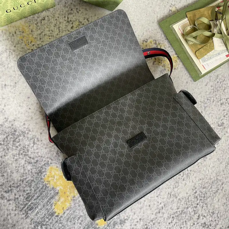 G*u*i bag 2201dj0016