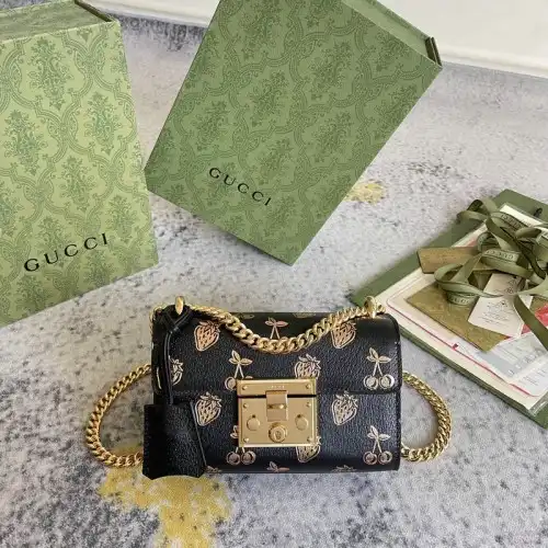 G*u*i bag 2201dj0019