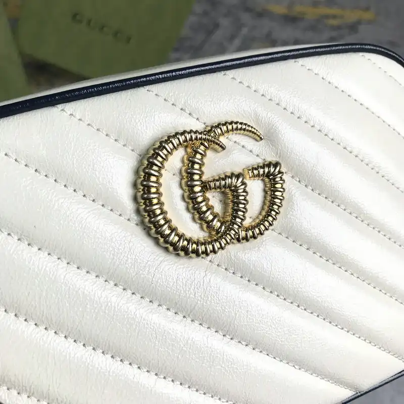 G*u*i bag 2201dj0029