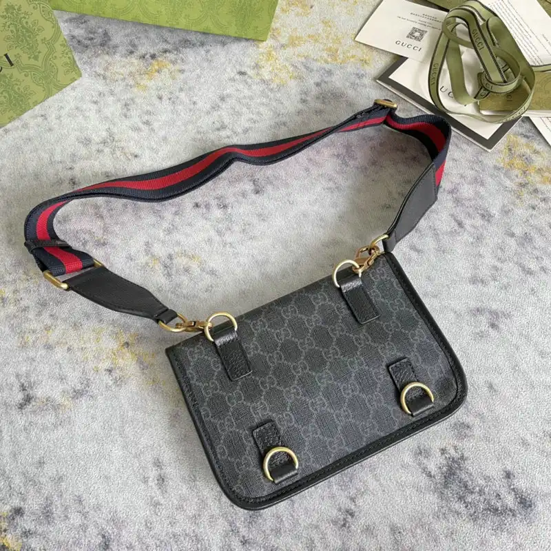 G*u*i bag 2201dj0038