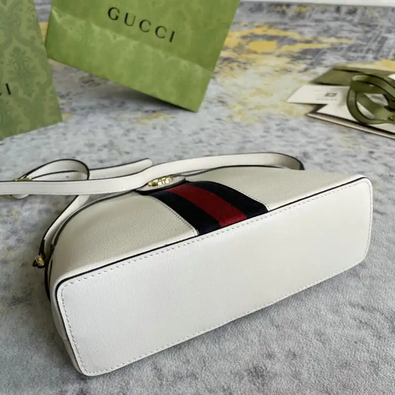 G*u*i bag 2201dj0049