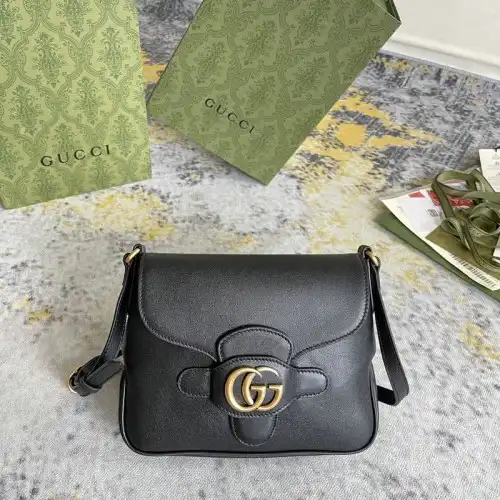 G*u*i bag 2201dj0051