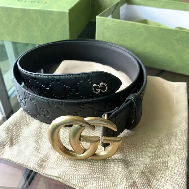G*u*i belts 2201xa0021
