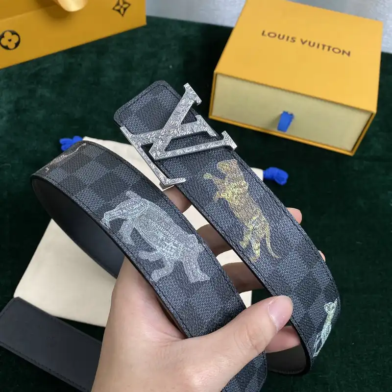 LV Belts 2202XA0014