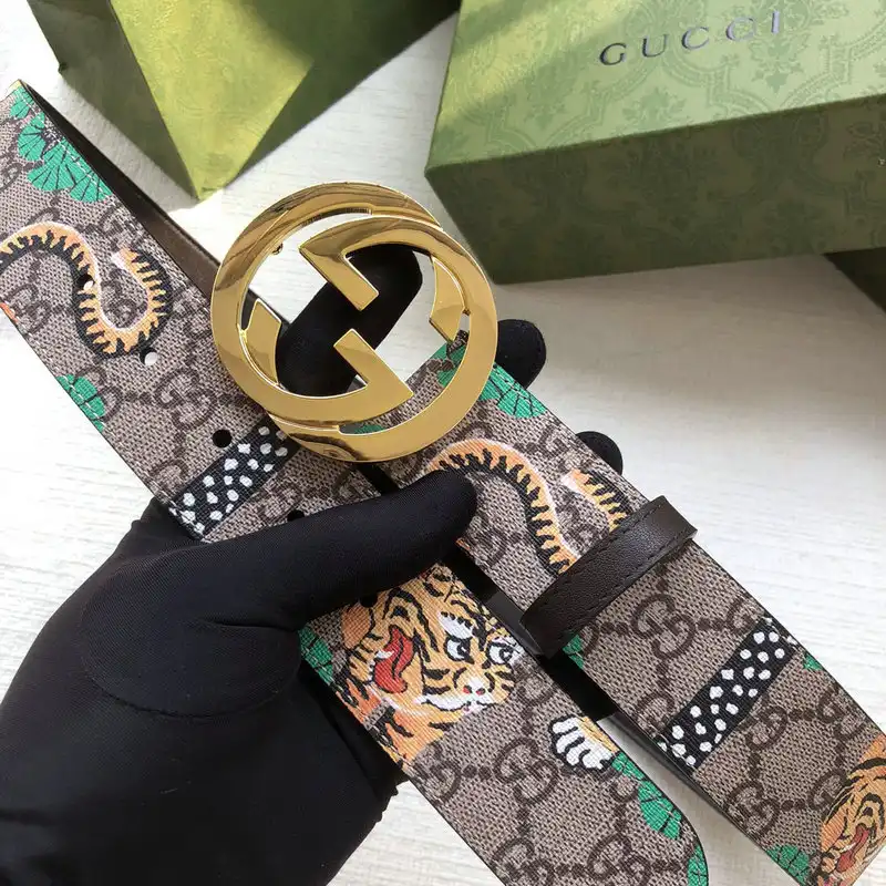 G*u*i belts 2204xa0210