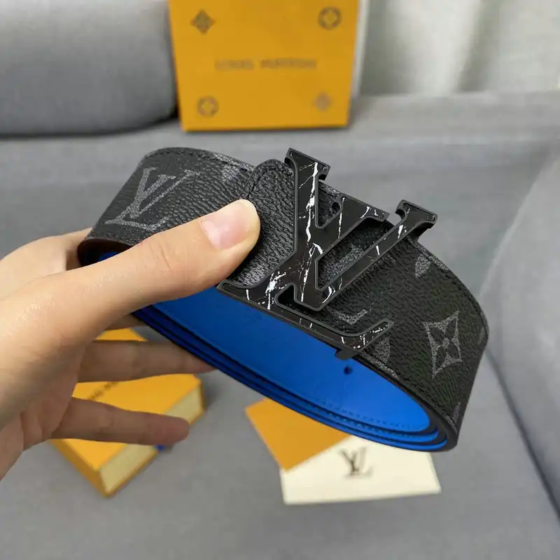 LV Belts 2204XA0226