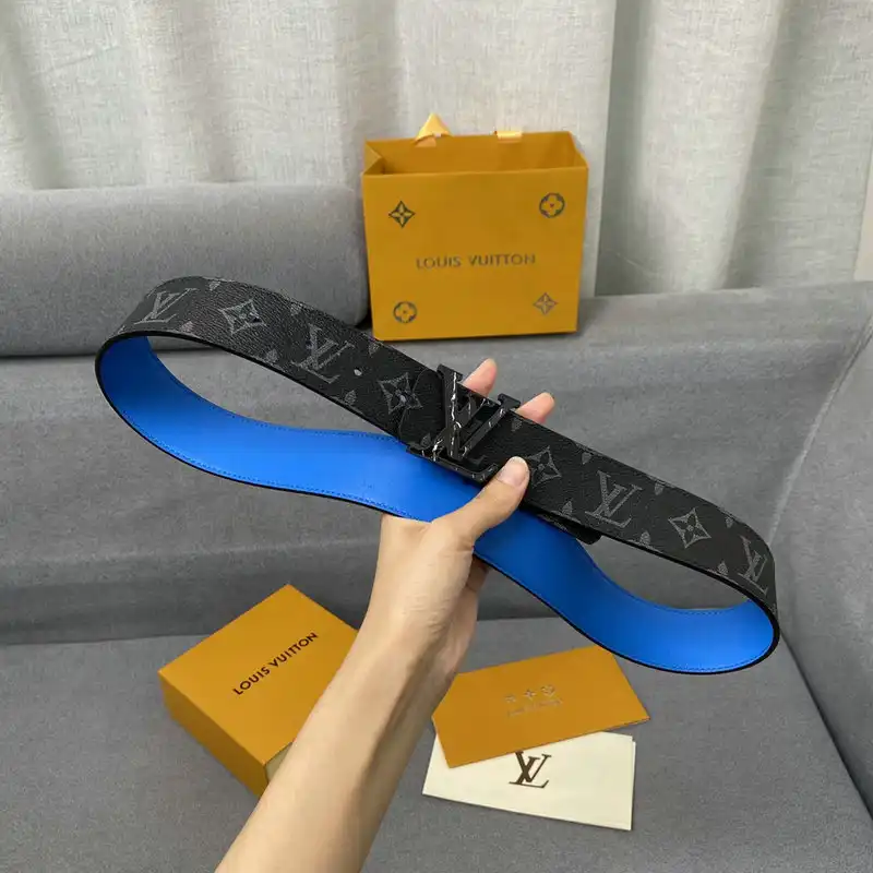 LV Belts 2204XA0226