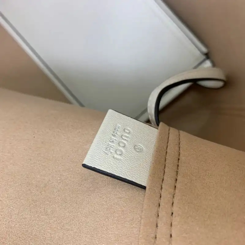G*u*i bag 2204ya0013