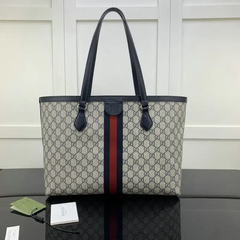 G*u*i bag 2204ya0015