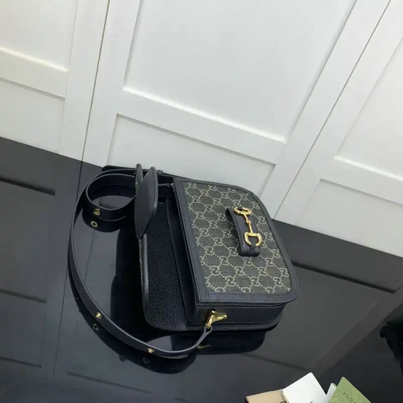 G*u*i bag 2204ya0029