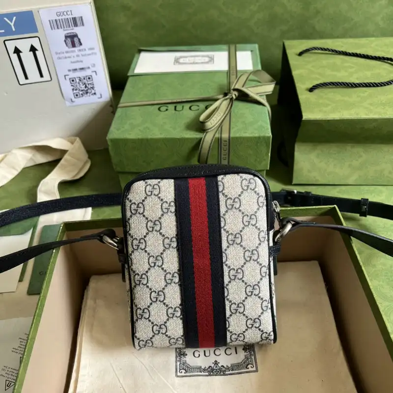 G*u*i bag 2204ya0065