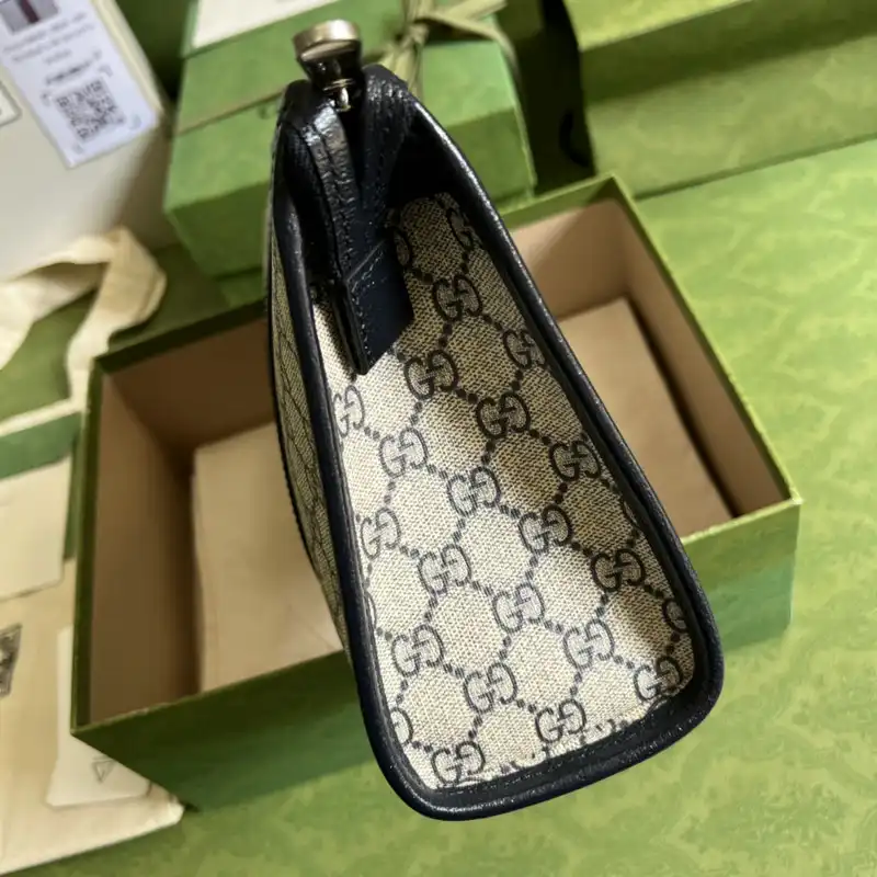 G*u*i bag 2204ya0066