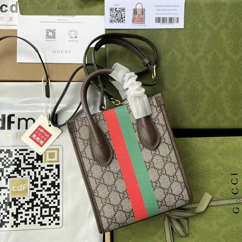 G*u*i bag 2204ya0072