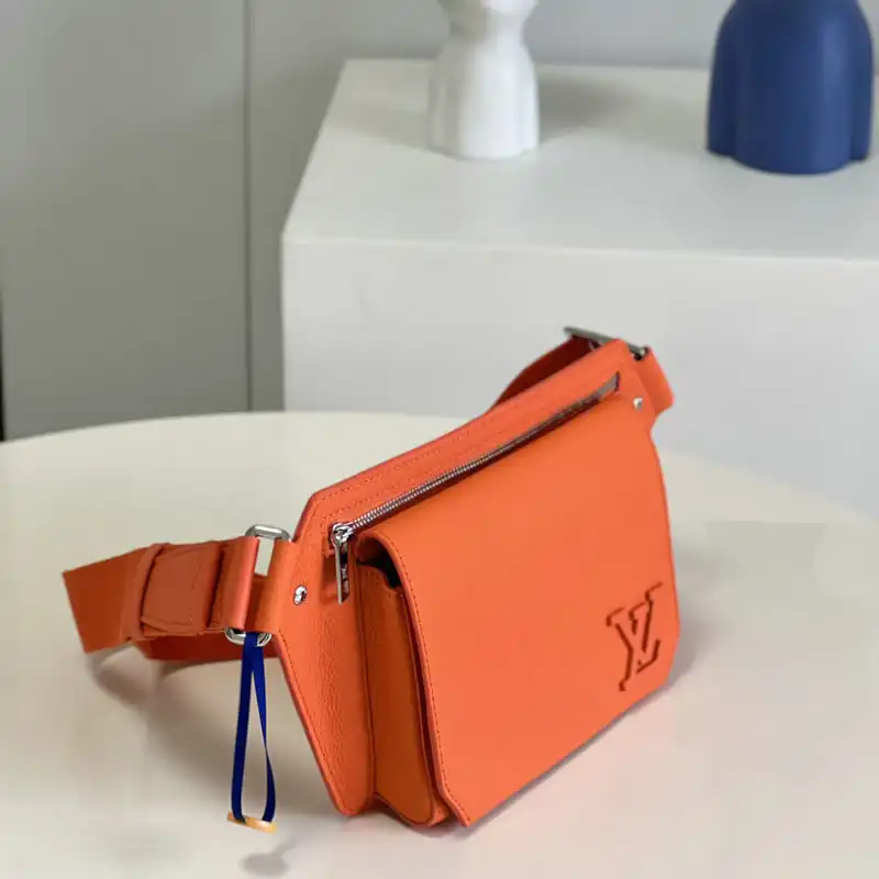 LV Bag 2204YA0098