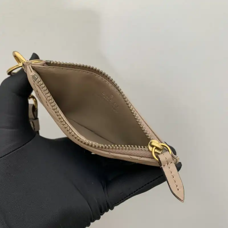 G*u*i bag 2205dj0001