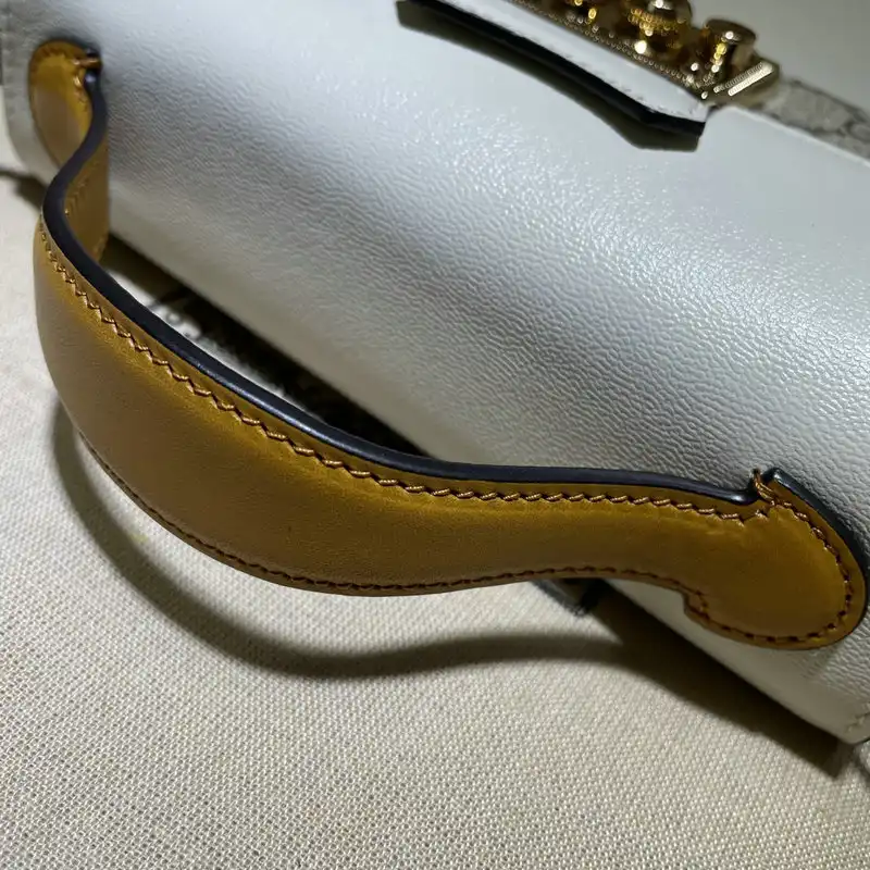 G*u*i bag 2205ya0019