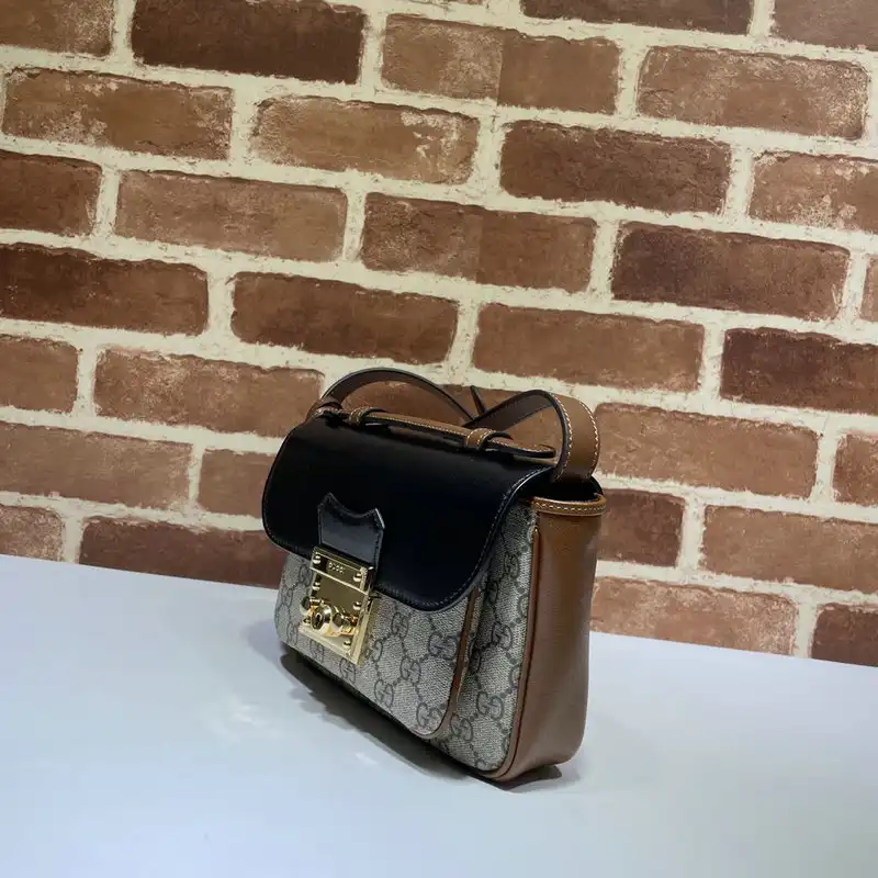 G*u*i bag 2205ya0023