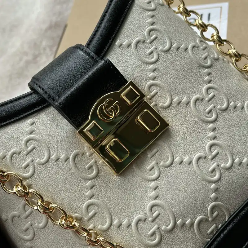 G*u*i bag 2205ya0035