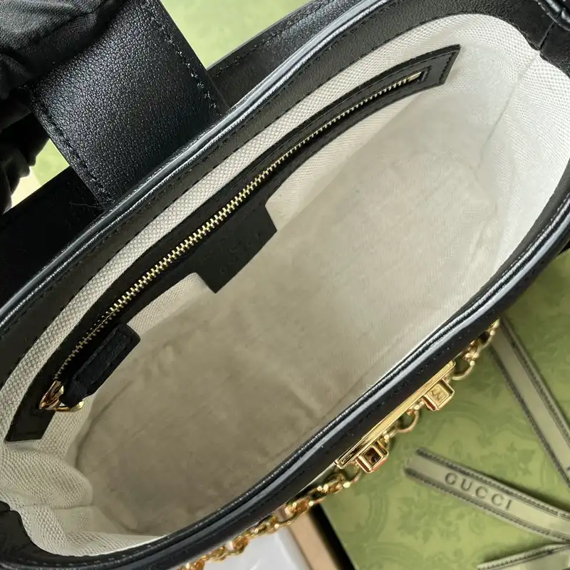 G*u*i bag 2205ya0035