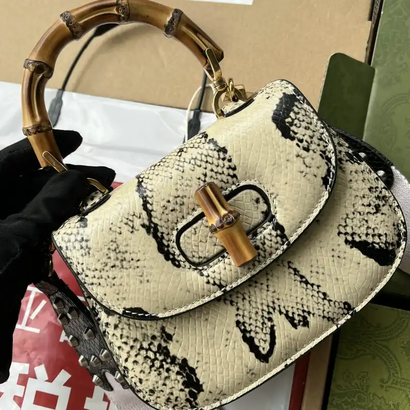 G*u*i bag 2205ya0040