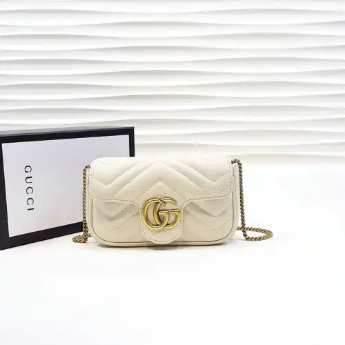 G*u*i bag 2206dj0001