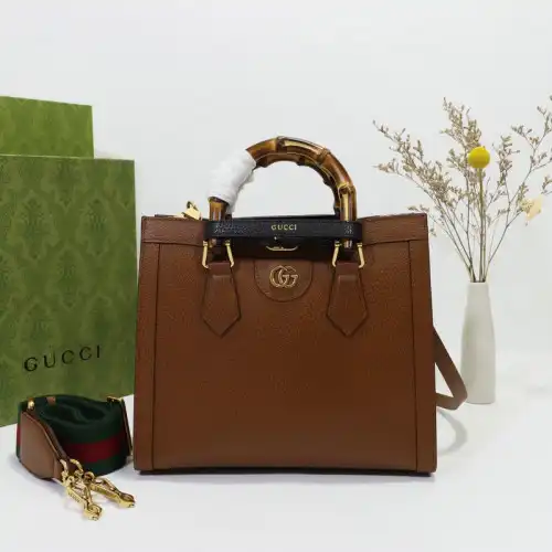 G*u*i bag 2206dj0030