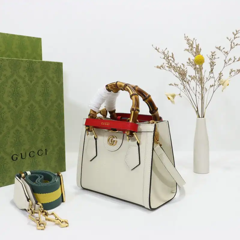 G*u*i bag 2206dj0036